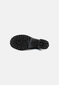 Jeffrey Campbell ROBOTIC - Magassarkú bokacsizmák - black/silver metallic