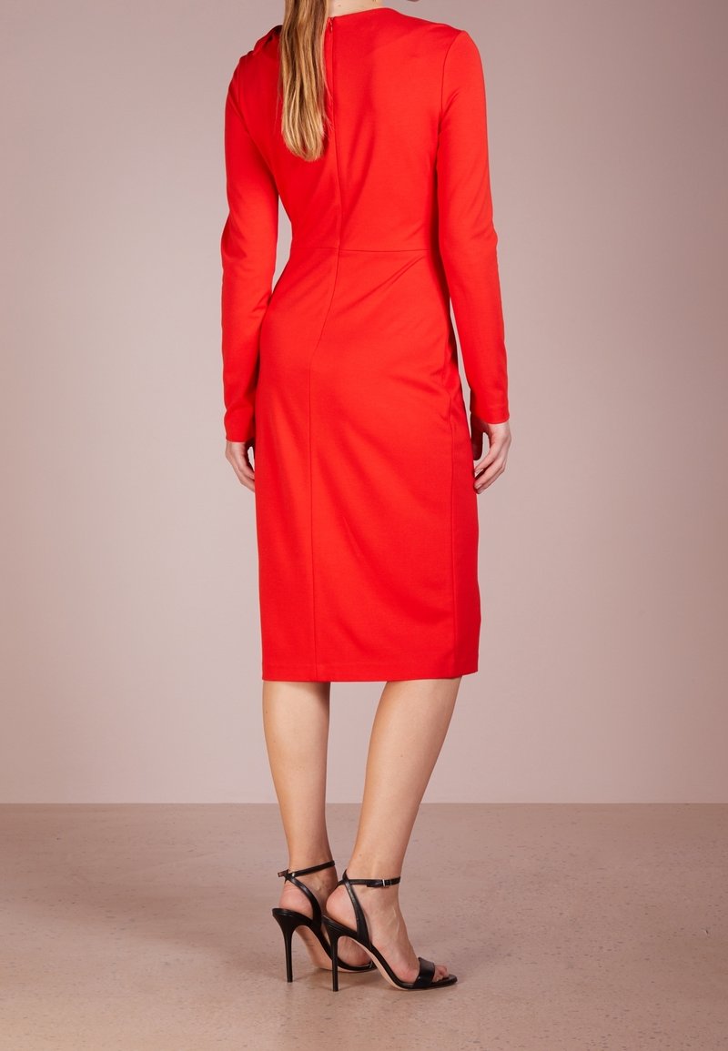 ESCADA Shift dress - red - (Pre-owned) - Zalando