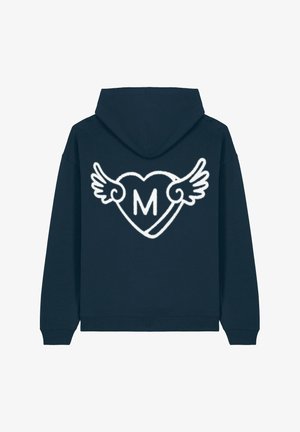 Felpa navy con un grafico bianco di un cuore con le ali e la lettera "M" al centro. Tessuto morbido, vestibilità standard e polsini a coste.