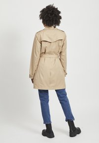 VILA Trenchcoat - beige