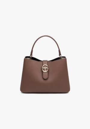 Braune Lederhandtasche mit genoppter Textur, rundem Boden, oberem Griff und goldfarbenen Hardwareakzenten am vorderen Verschluss.