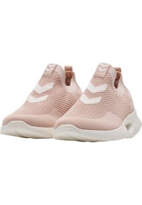Hummel TATUM SEAMLESS - Sneakers basse - rose dust