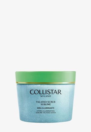 Collistar Milano Talasso-Scrub Sublime avec un couvercle vert, un contenant bleu pour le gommage, produit exfoliant hydratant et illuminateur visible.