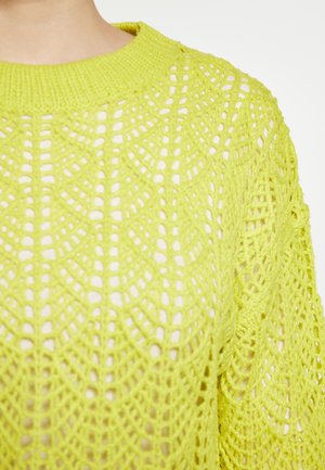 Sweter dzianinowy w żywej limonkowej zieleni, z otwartym, wzorzystym designem, ryflowanym dekoltem i teksturowanym wykończeniem.