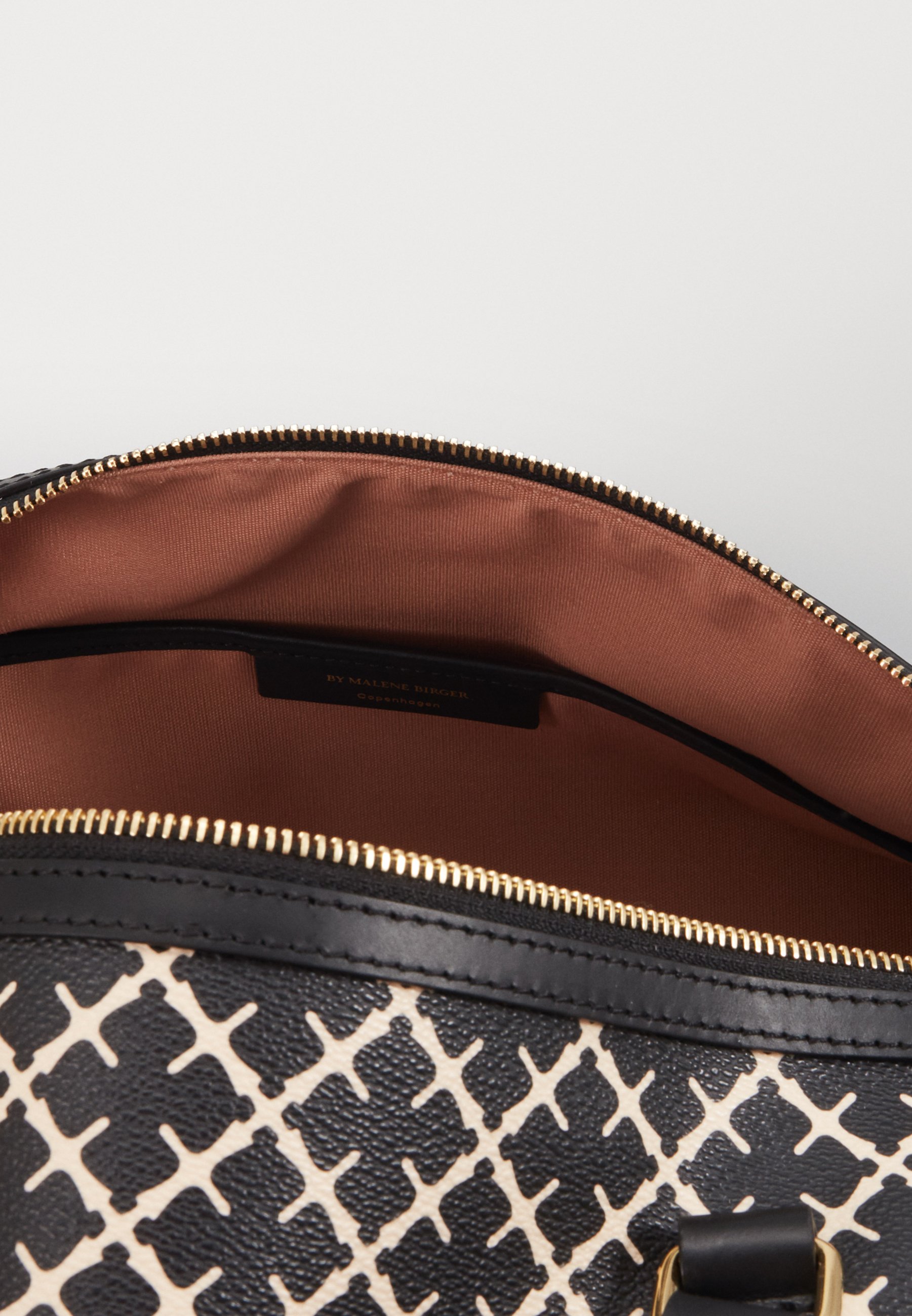 By Malene Birger ELI TRAVEL Weekendveske black Zalando.no By Malene Birger ELI TRAVEL Weekendveske black Zalando.no