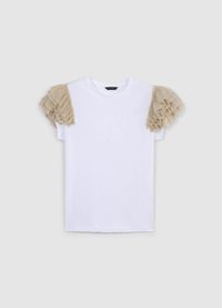 T-shirt bianca a maniche corte con dettagli arricciati beige sulle spalle. Tessuto morbido con trama plissettata, vestibilità casual.