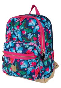 Rugzak met een levendig vlinderontwerp in tinten blauw, groen, roze en harten. Inclusief roze ritssluitingen en een beige onderstuk.