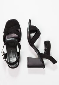 New Look Wide Fit Sandaalit nilkkaremmillä - black