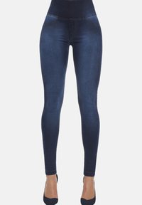 Ciemnoniebieskie legginsy dżinsowe z wysokim stanem, o g ładkiej fakturze i minimalistycznym wzornictwie; bez widocznego logo lub ozdób.