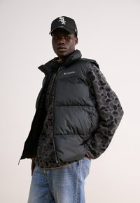 Columbia HELVETIA™ PRINTED HALF SNAP - Fleecová mikina - black retroscape