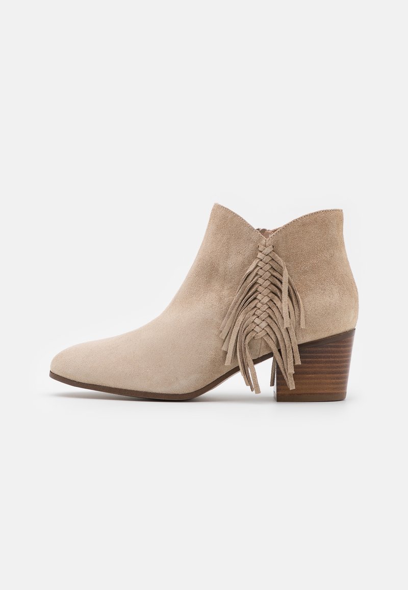 Bottes San Marina Daim Camel Pointure 39 - Talons Hauts, Bout Pointu, Occasion Bon état (traces D'usure)