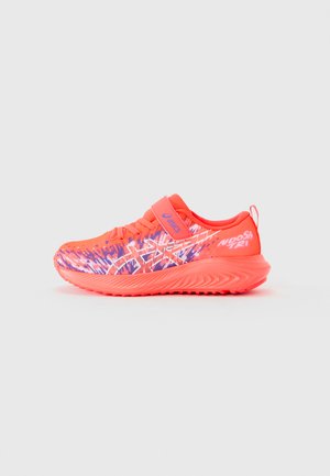 GEL NOOSA TRI 16 UNISEX - Løpesko for vei - flash red/white