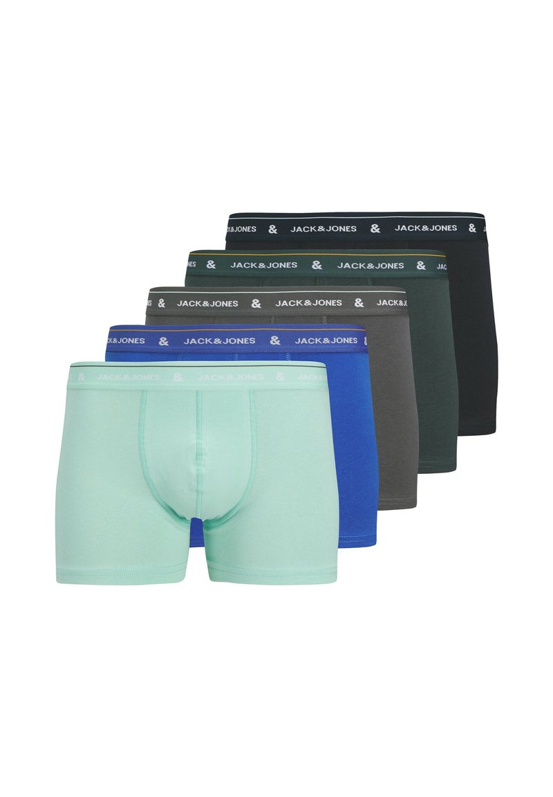 Cinq paires de boxers Jack & Jones dans différentes couleurs : vert clair, bleu, gris foncé, noir et vert foncé. Chacune est dotée d'une ceinture à motif.