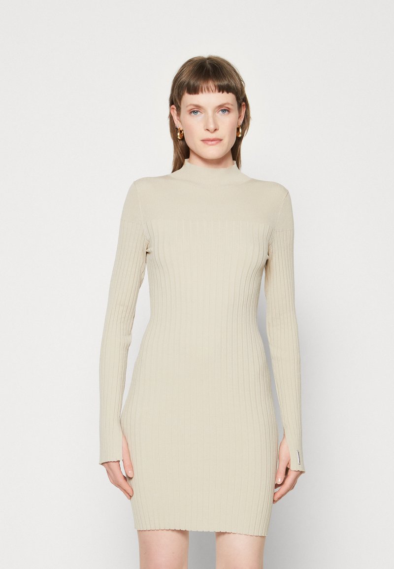 Calvin Klein ICONIC MINI DRESS - Φόρεμα σε ίσια γραμμή - oxford tan
