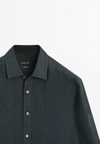 Dark gray long-sleeve linen shirt with collar and four visible buttons, brand label reads Massimo Dutti.