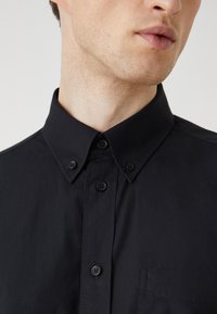 Esprit SOLID SHIRT SLIM FIT - Srajca - black