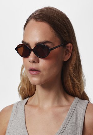 Pieces, PCGYRNA - Occhiali da sole - black