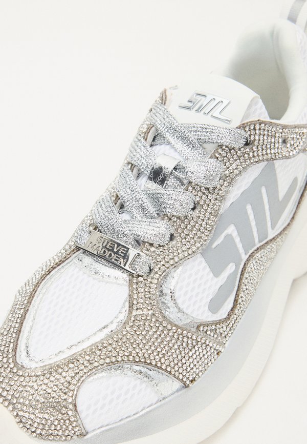 ELEVATE 1R - Trainers - silver3