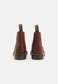 Dr. Martens Botki