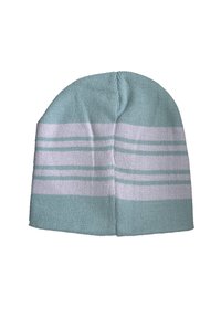 Gorro de punto azul claro con dos franjas horizontales rosa claro. Textura suave, parte superior redondeada y ajuste ceñido. Diseño simple sin adornos.