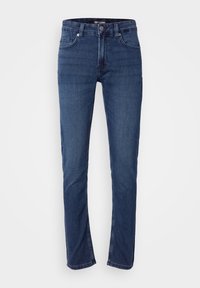 Jeans de mezclilla azul oscuro con un corte recto. Presenta cinco bolsillos y un cierre de botón, con costuras visibles en las costuras.