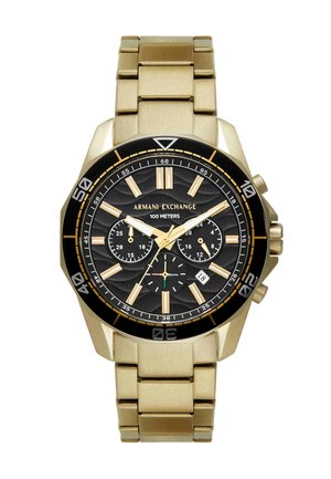 Reloj de pulsera de metal con tono dorado, esfera negra, tres esferas auxiliares, ventana de fecha, marcadores dorados y marca "Armani Exchange 100 metros".