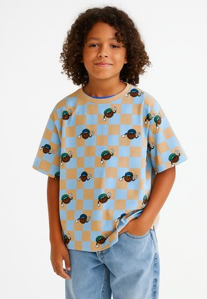 Kurzarm-T-Shirt im sand- und blau karierten Muster, mit Cartoonfiguren und bunten Akzenten. Weicher, leichter Stoff mit lockerer Passform.