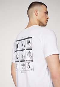 Columbia RAPID RIDGE™ BACK GRAPHIC TEE  - Tričko s potlačou - white/camp ico