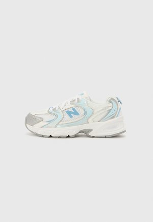 530 UNISEX - Tossud - sea salt