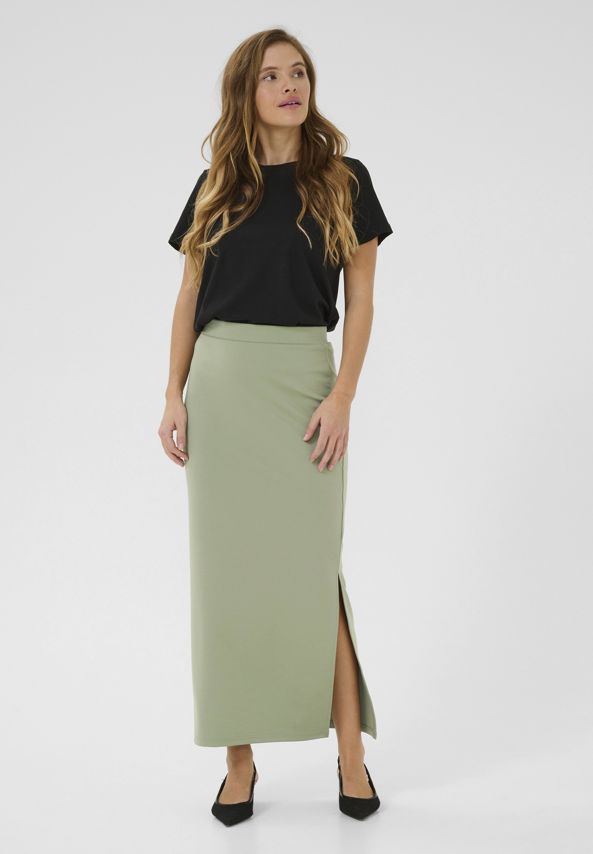 Kaffe LONG Pencil skirt oil green/green