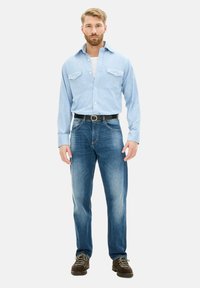 Oscar Jacobson Camicia - blue powder
