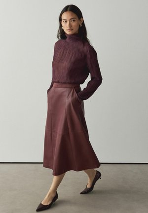 Next, TEXTURED FUNNEL NECK LONG SLEEVE TOP - Blouse - wine