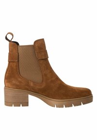 Botines de ante marrón con paneles laterales elásticos, puntera redonda y un tacón de bloque texturizado. Incluye una pestaña en la parte posterior para un fácil calzado.