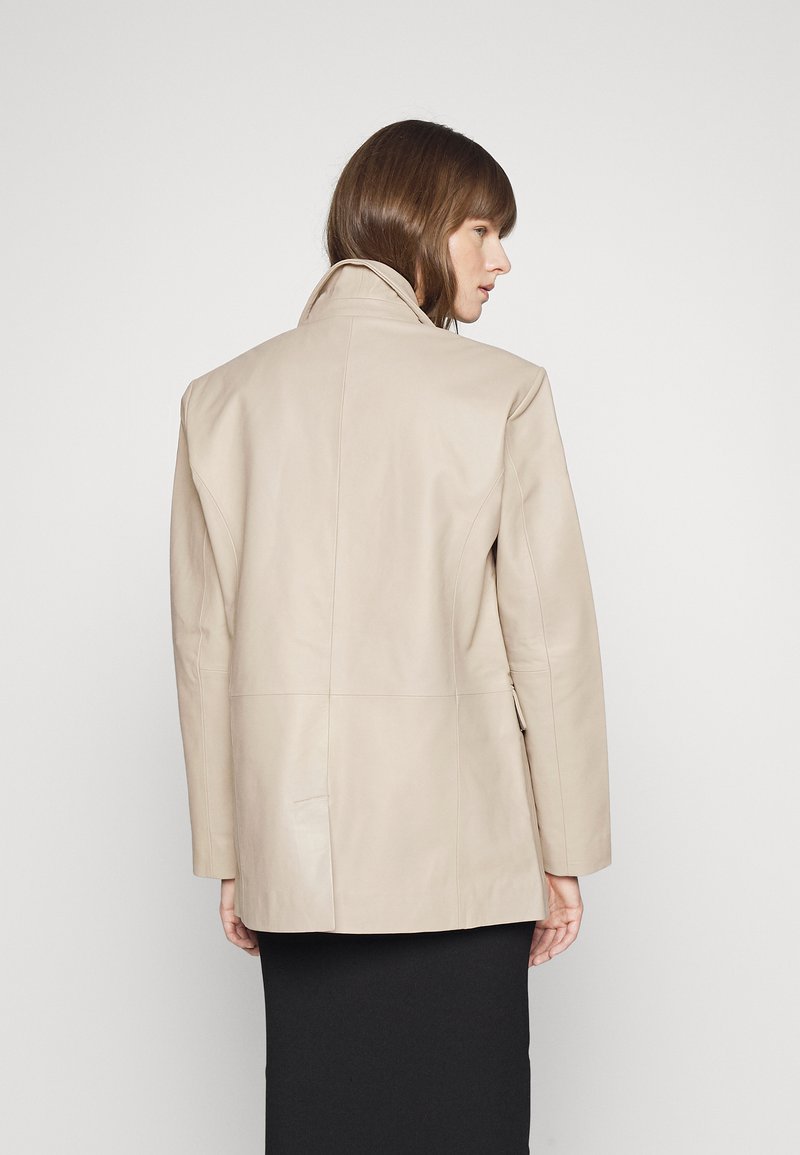 Damen Leichte Jacken | 2nd Day BARNETT Blazer chiickpea/sand - AE00514 Damen Leichte Jacken | 2nd Day BARNETT Blazer chiickpea/sand - AE00514