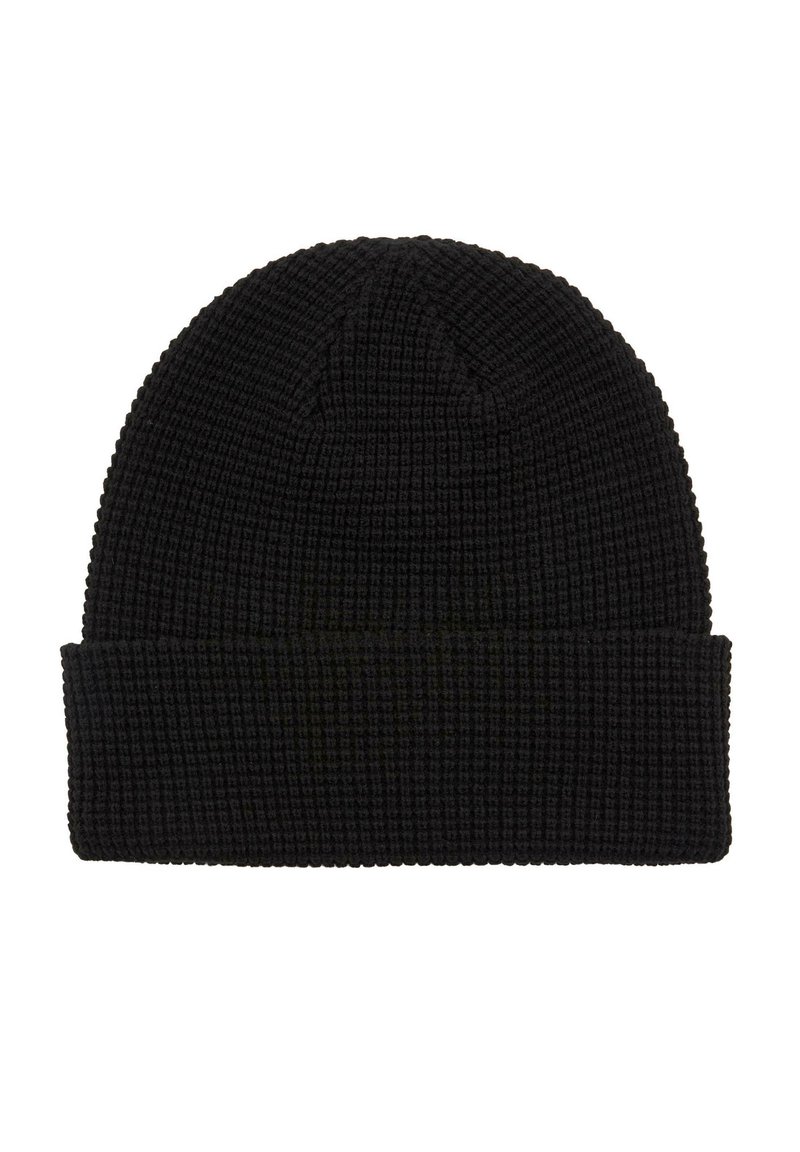 Mustat neulotut pipo, jossa on käänteinen reunus, waffle-neulekuviolla ja pyöreällä päällä.