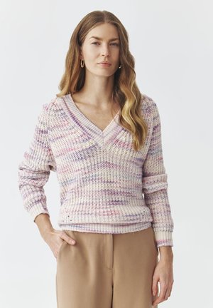 V-hals, oversized gebreide trui in pastelkleuren van roze, paars en crème. Geribbelde manchetten en zoom; gestructureerd, chunky materiaal met een losse pasvorm.