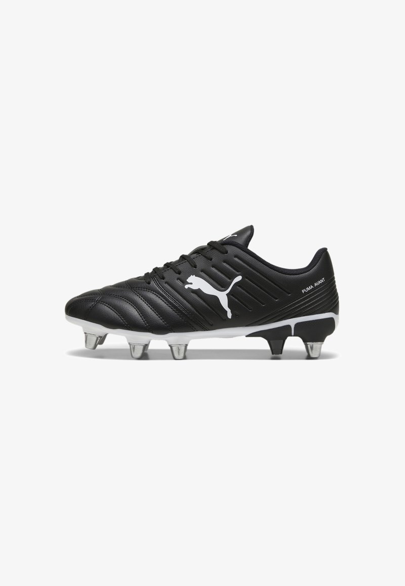 Črne nogometne klope z sintetičnim zgornjim delom, teksturirane vodoravne črte in belim logotipom Puma. Imajo šest kovinskih kavljic na belem podplatu.