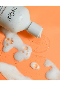 Wella LIGHT & SOFT SHAMPOO - Shampoing