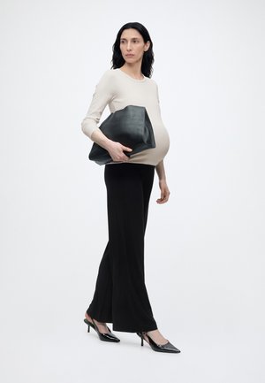 Vero Moda Maternity, VMMCHLOE LONG SLEEVE TOPS PACK OF 2 - Longsleeve - black pack:snow white