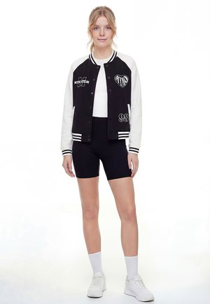 Bomber dzseki - offwhite black