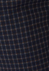 Unausgewählt, marine carreaux