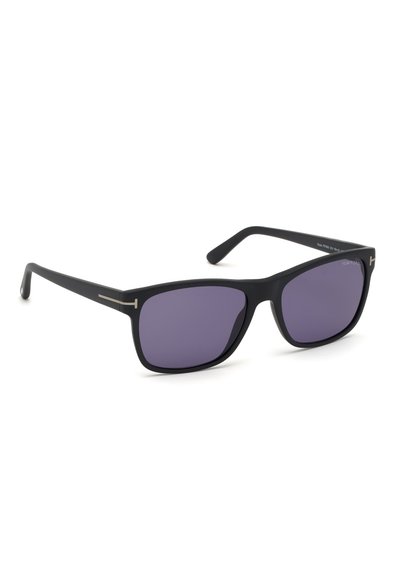 Occhiali da sole neri con finitura opaca, lenti rettangolari di un viola scuro, sottili dettagli dorati sulla montatura e astine curve.