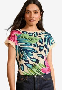 Non sélectionné, animal tropical print