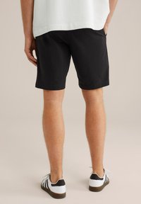 WE Fashion THE EASY - Šortky - black