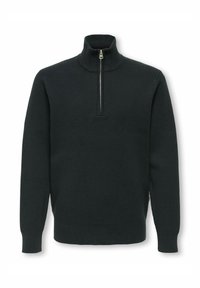 Pull côtelé vert foncé avec un col haut, doté d'une fermeture éclair mi-hauteur. Manches longues et coupe ajustée avec un tissu texturé.