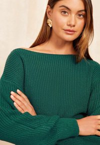 Friends Like These OFF THE SHOULDER - Pulóver - green