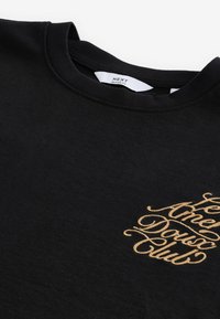 Next T-shirts print - black