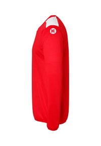 Rød sweatshirt med lange ærmer, lavet af glat stof. Har hvide detaljer på skuldrene og et cirkulært logo på den øverste ærme.