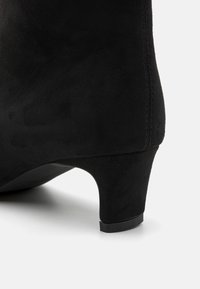 RAID FLORINO - Cizme - black