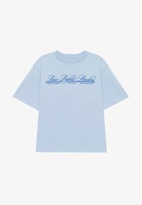 Δεν επιλέχθηκε, sky blue